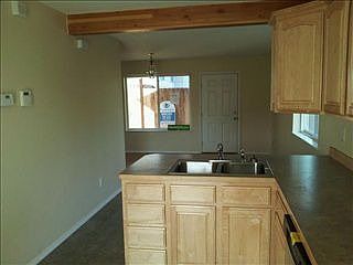 3rd image of 2327 Livingston Ave