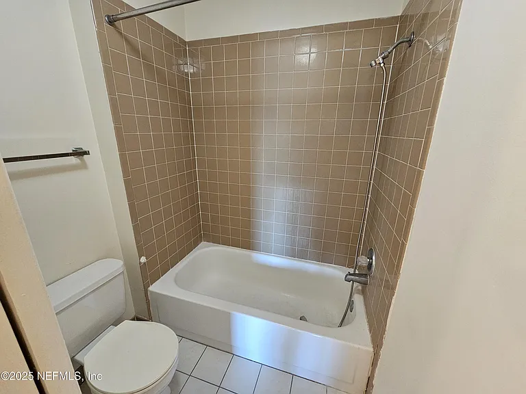 1307 River Hills Cir E #16 — Photo 20
