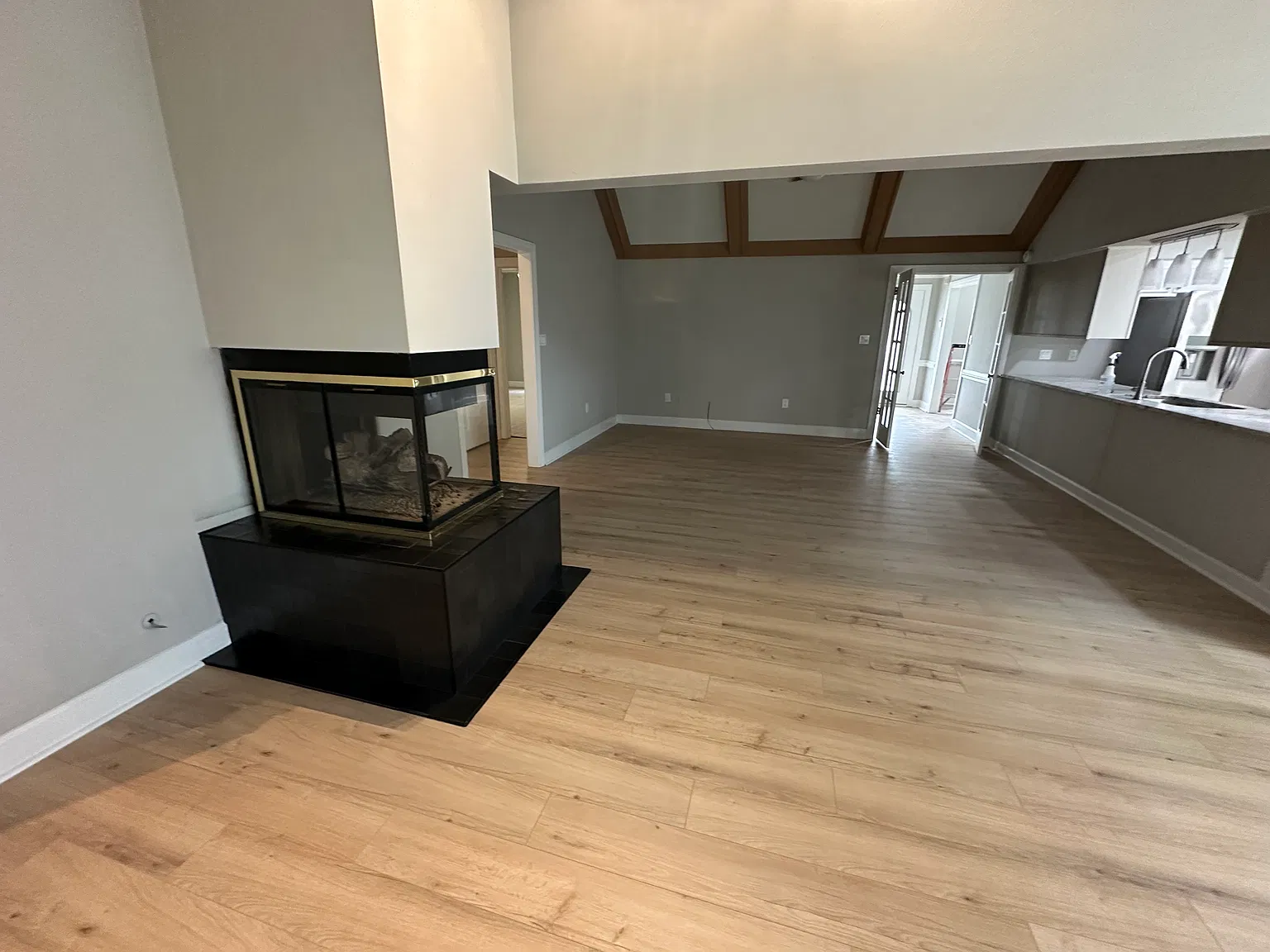 728 Tupelo Xing — Photo 1