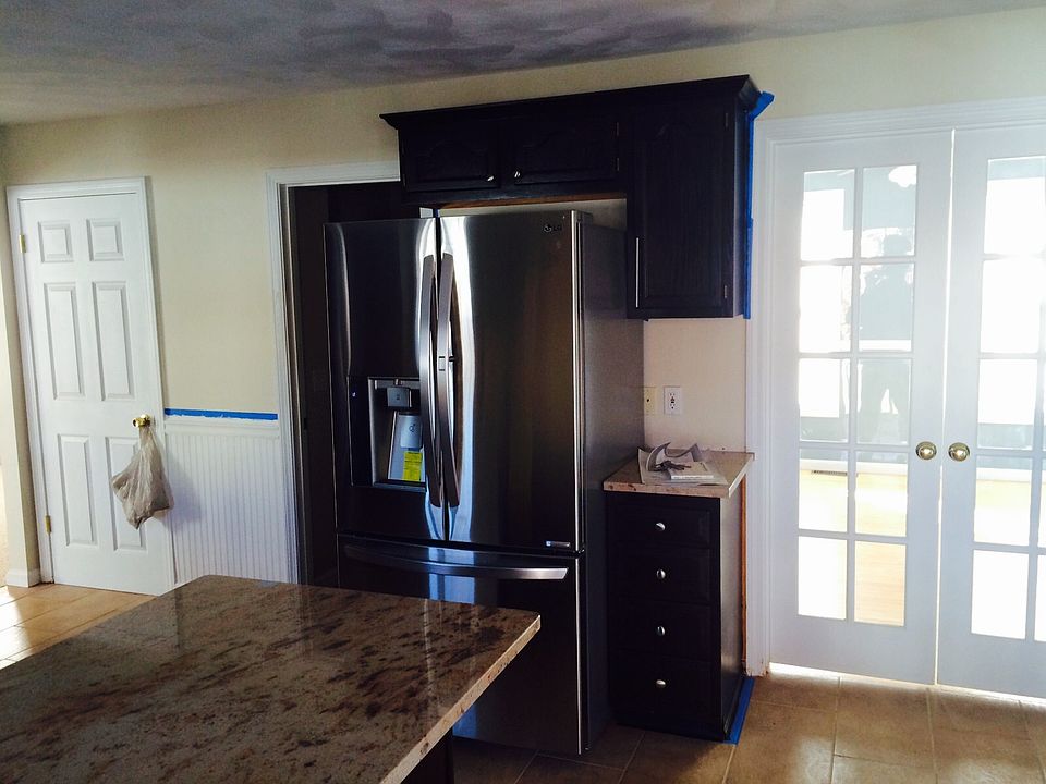 2nd image of 287 Langdon St