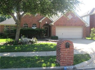 313 Spencer Lndg W, La Porte, TX 77571