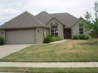5414 S Cloverdale Ln, Battlefield, MO 65619