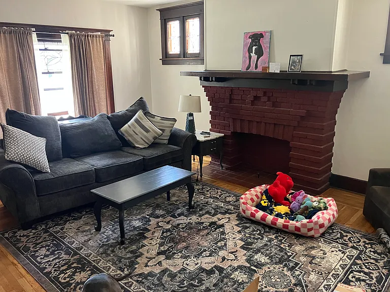 68 Roanoke Pkwy #2 — Photo 4