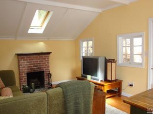 104 Scenic Rd, Fairfax, CA 94930