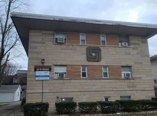 1211 W Church St #28, Champaign, IL