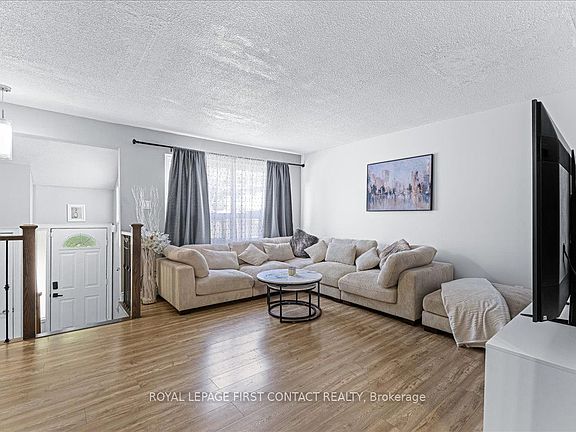 3rd image of 63 Ferris Ln #I7