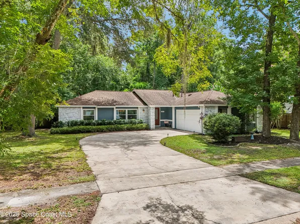 227 Holiday Ln, Winter Springs, FL 32708