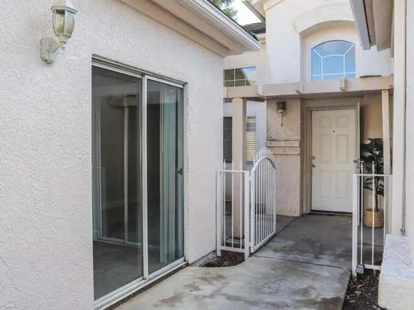 5745 W Decatur Ave, Fresno, CA 93722