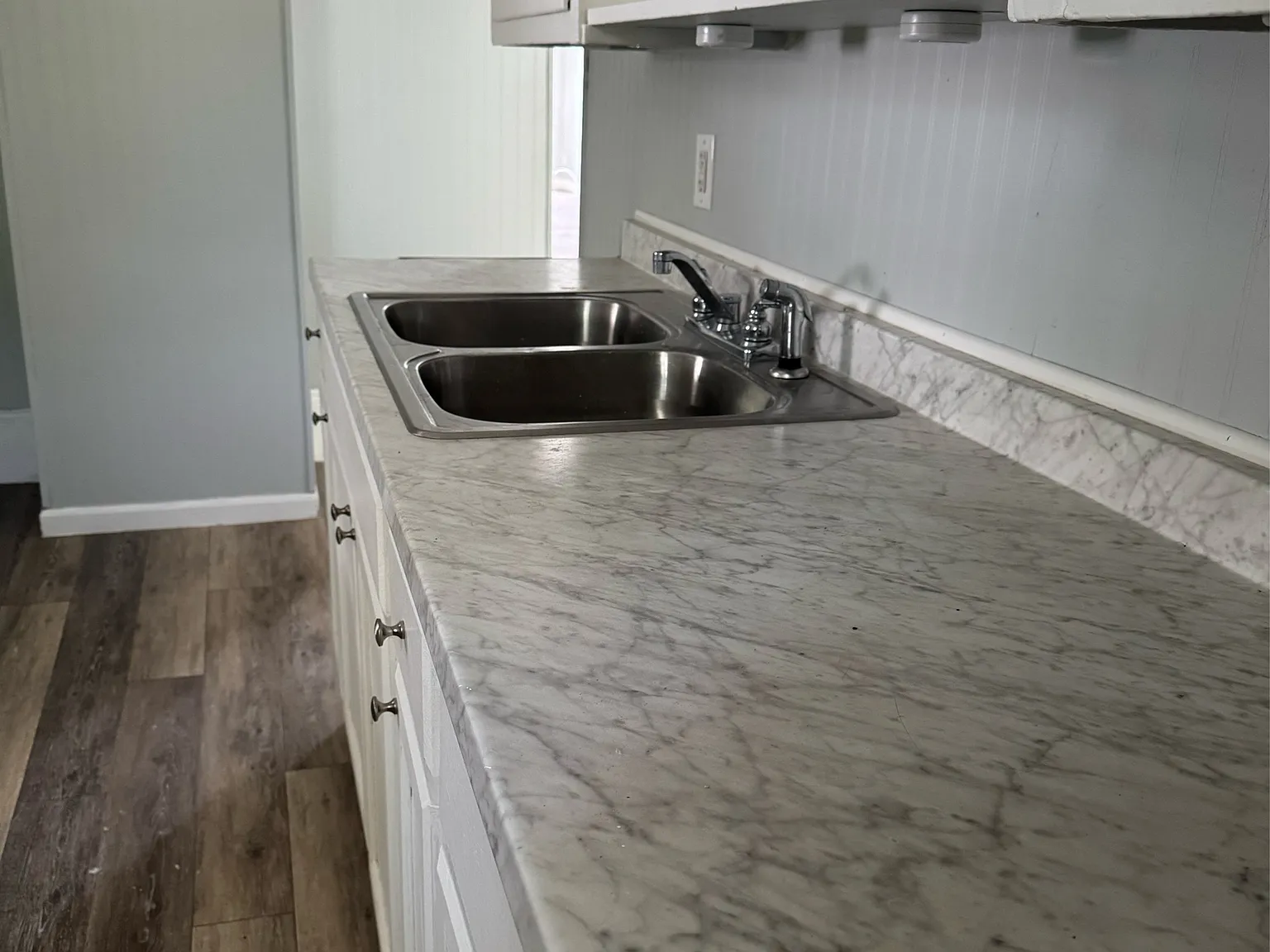 312 Expense Street - 2 — Photo 2