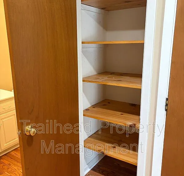 5884 W 58th St #200 — Photo 7