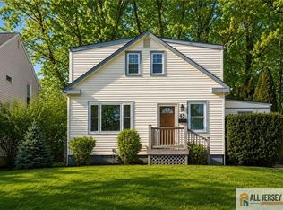 45 Homer Pl, Metuchen, NJ 08840