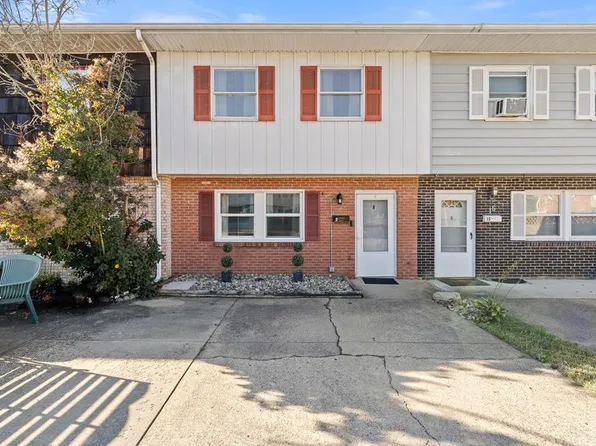 13 Wren Court, Wheeling, WV 26003