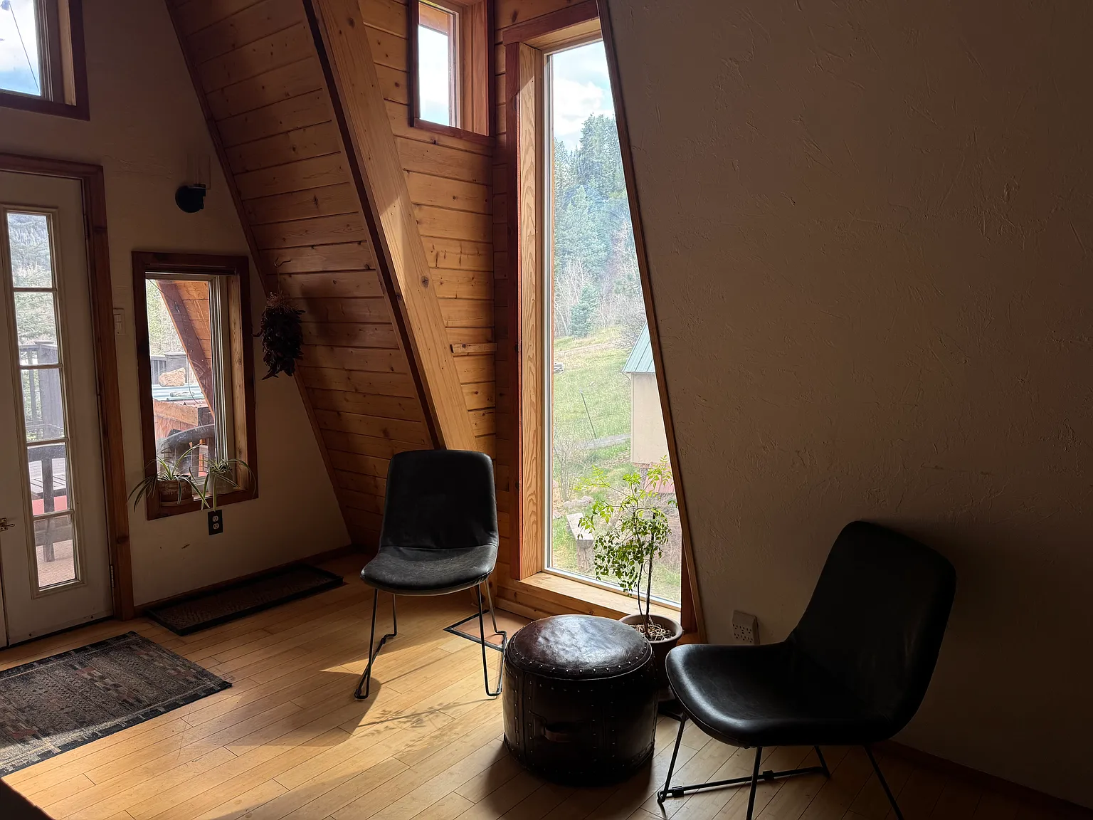 2 bed, 1260 sqft, $2,425 — Photo 4