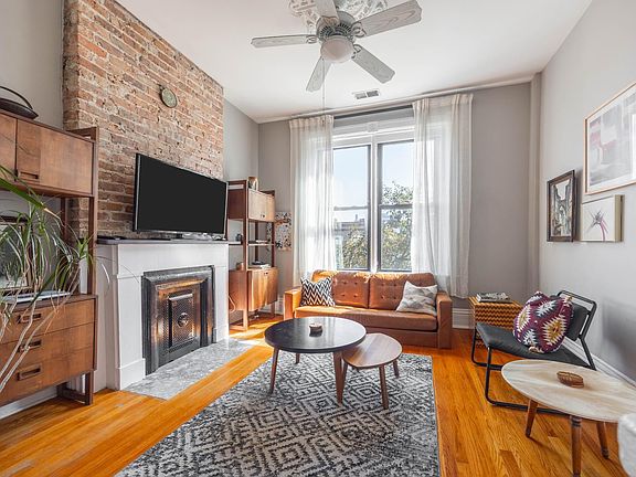 3rd image of 908 S Bell Ave #2F