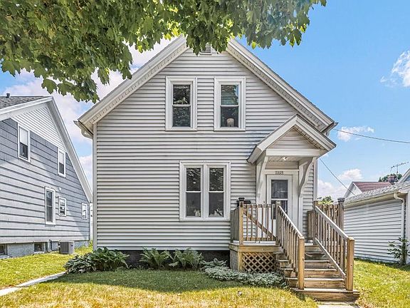 4th image of 1029 Logan Ave