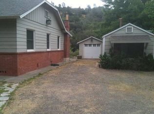 32084 McCray Rd, Cloverdale, CA 95425