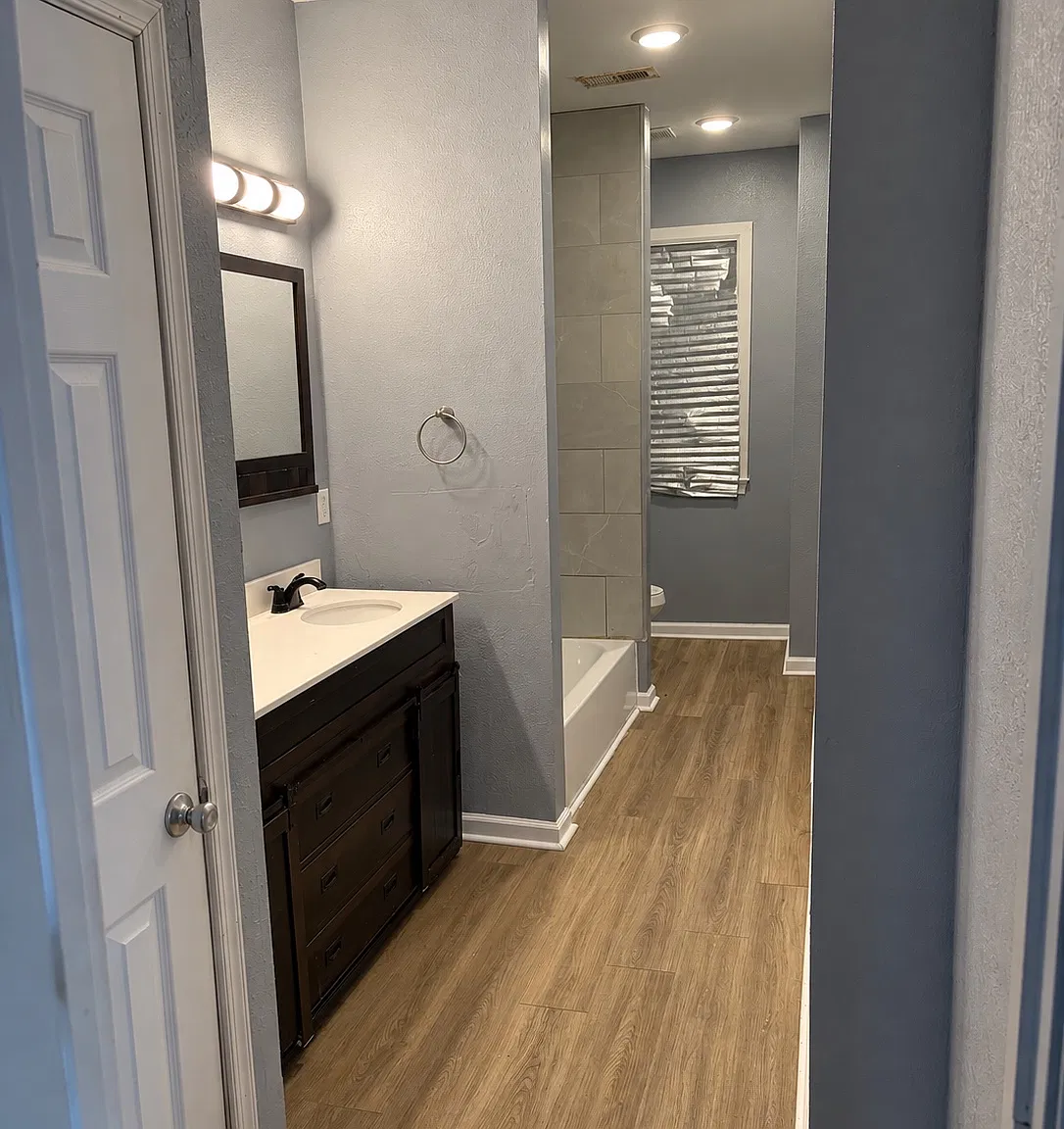 3 bed, 1500 sqft, $2,400 — Photo 4