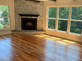 318 Kricks Mill Rd, Robesonia, PA 19551