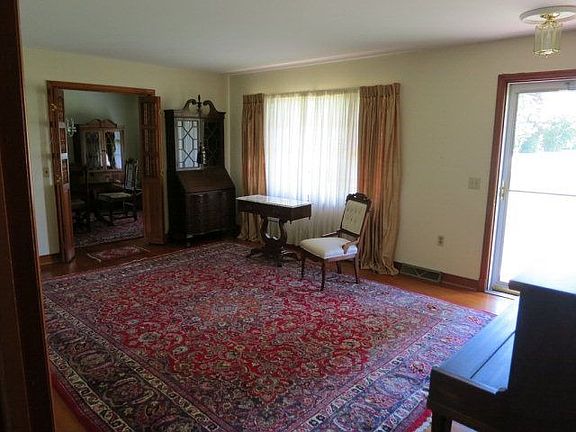 4th image of 16869 Kings Hwy