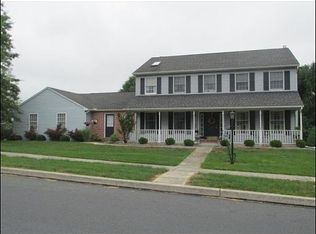 60 S Pin Oak Dr, Boiling Springs, PA 17007