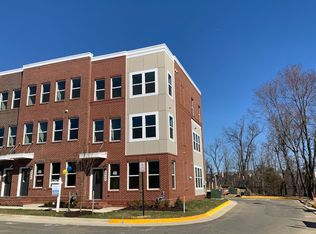 8352 Sallyport St, Lorton, VA 22079
