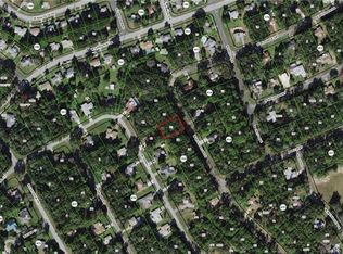 2140 W Beach Plum Dr, Citrus Springs, FL 34434
