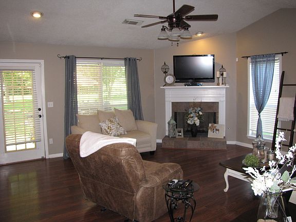 2nd image of 14810 Meadow Creek Ln
