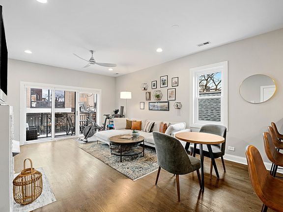 5th image of 524 N Hermitage Ave APT 6