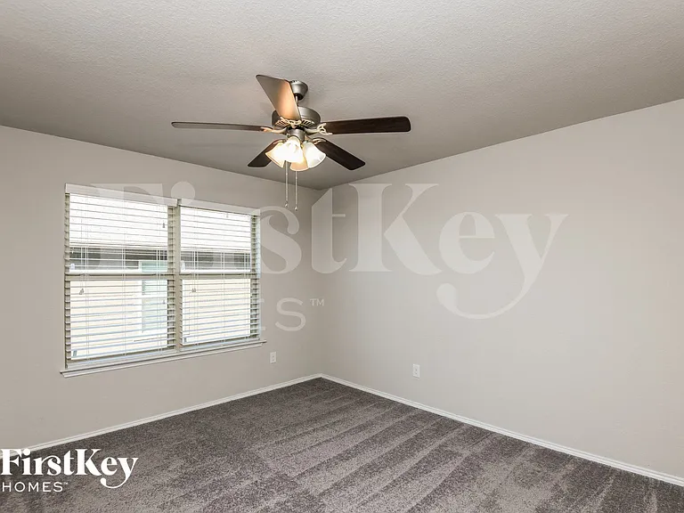 7709 Boat Wind Rd — Photo 12