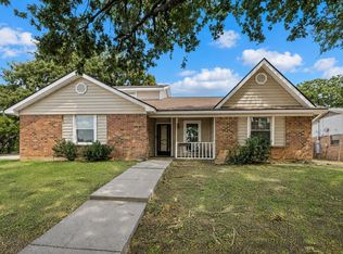 4601 Mandalay Dr, Arlington, TX 76016
