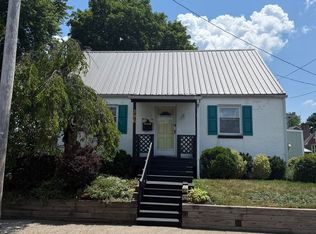 396 State St, Pottstown, PA 19464
