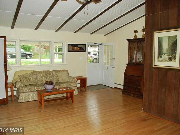 2nd image of 3408 Little Hunting Creek Dr