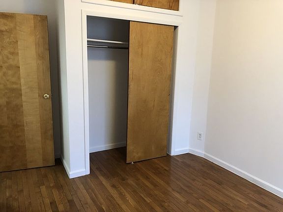 3rd image of 144 W 19th St APT 4B