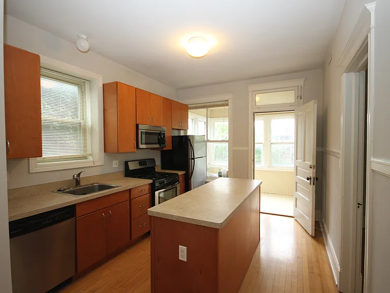 1463 W Berwyn Ave #1 — Photo 10