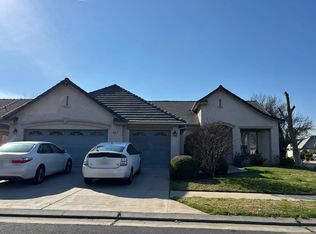 432 Coventry Ave, Clovis, CA 93611