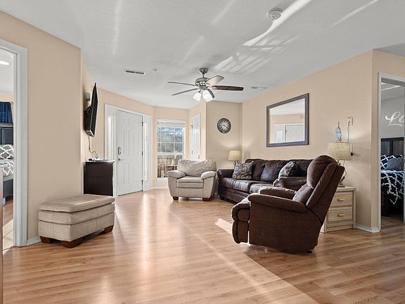 4th image of 1307 Rocky Shore Terrace