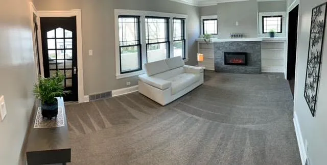 2177 Elbur Ave — Photo 2