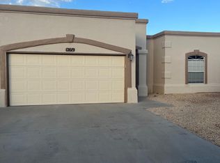 12619 Kari Anne Dr, El Paso, TX 79928