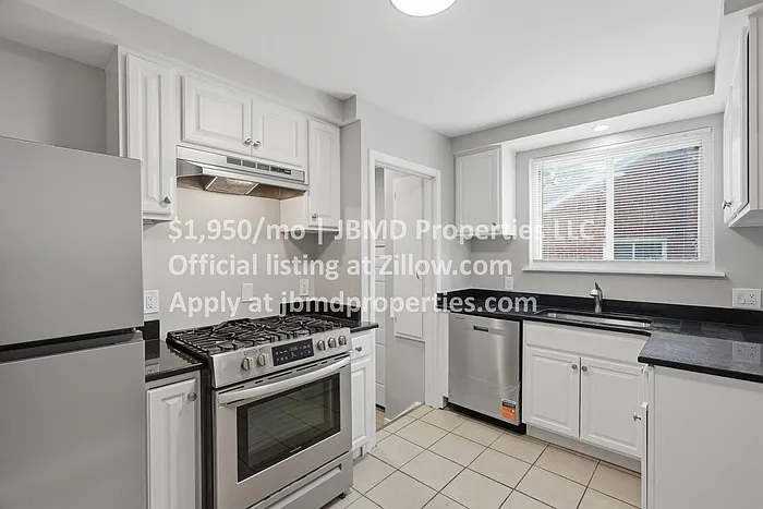 8621 Oak Park Blvd — Photo 9