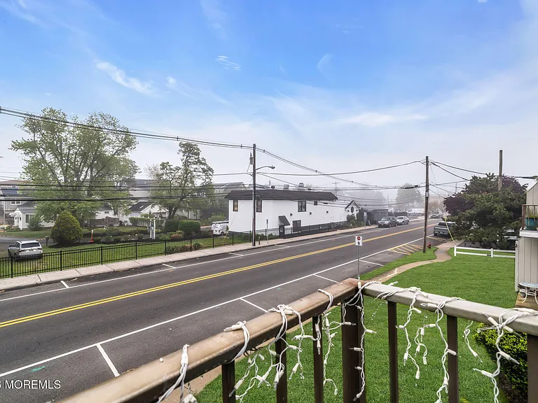 321 Shore Dr #18 — Photo 11