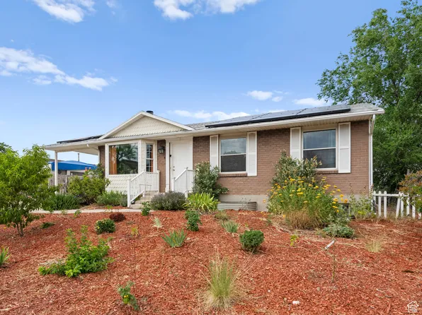 5268 W Westslope Dr, Kearns, UT 84118