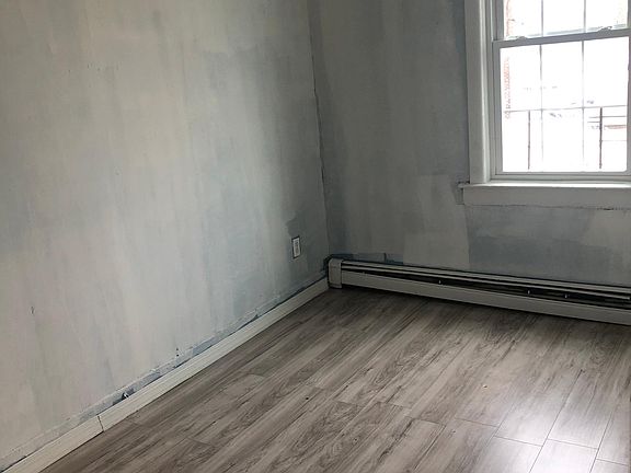 3rd image of 128-42 150th St #2