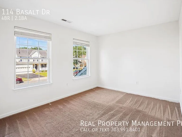 114 Basalt Dr — Photo 17