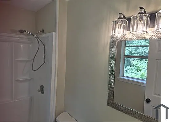 3 bed, 1272 sqft, $1,325 — Photo 4