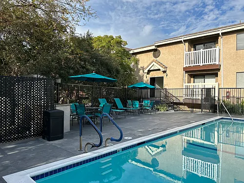 Almansor Villa Apartments Photo 1