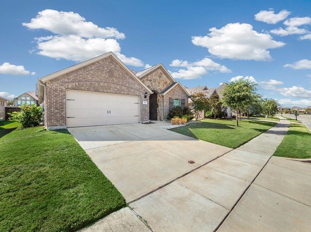 985 Canterbury Ln, Forney, TX 75126 Zillow