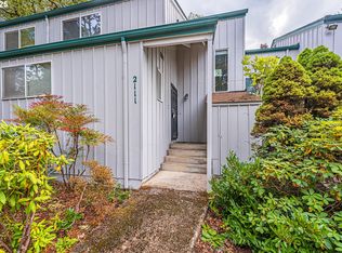 2111 Hawkins Ln, Eugene, OR