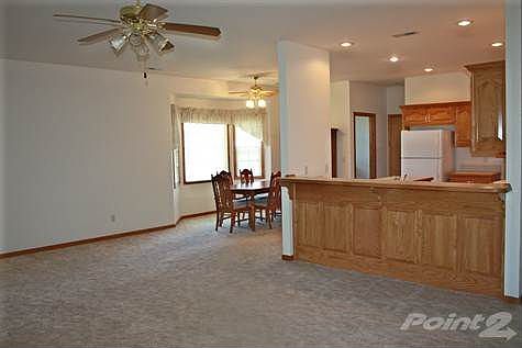 Living into kitchen