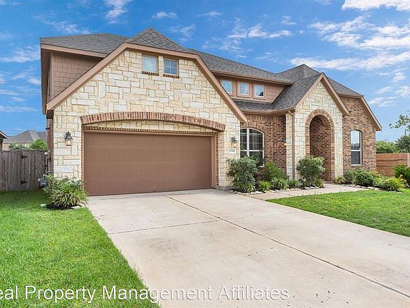 3rd image of 27702 Yorkshire Brook Ln