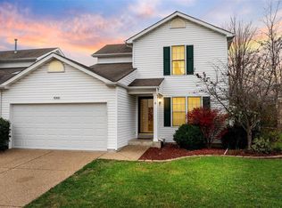 1066 Chesterfield Dr, Wentzville, MO 63385